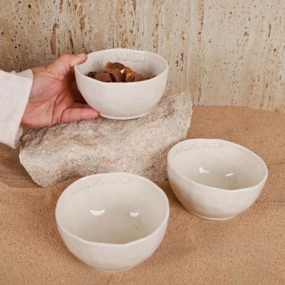 Elegant Serving Bowl